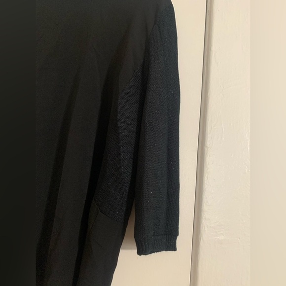 The Limited Black Flowy Blouse Size Medium - Picture 9 of 10